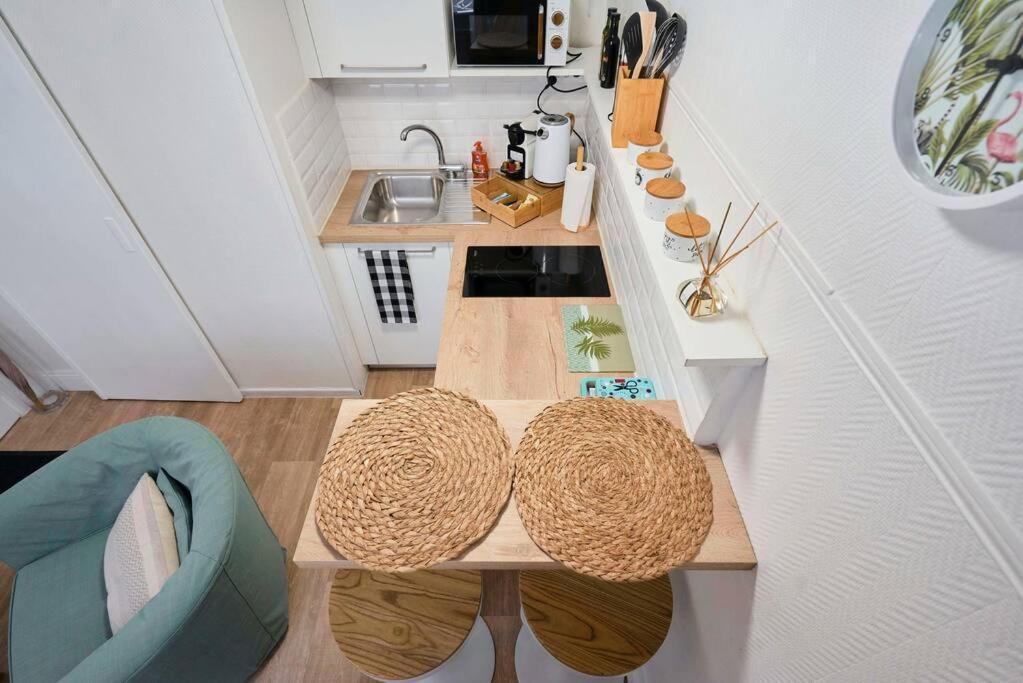 Studio Fonctionnel Au Coeur De Lille Avec Parking Екстериор снимка